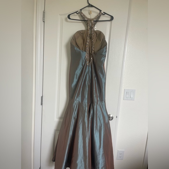 Absolutely stunning! - Picture 12 of 12